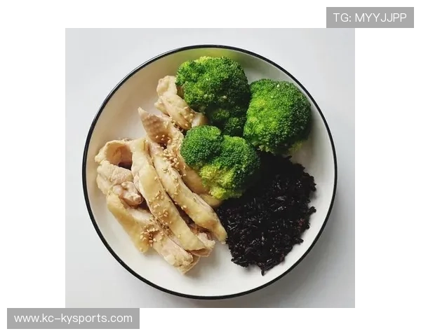 增肌不增脂的饮食与训练配合方案